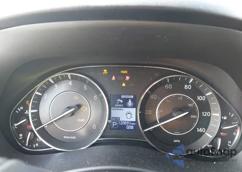 2017 Nissan Armada Platinum z USA, uszkodzony, nr VIN JN8AY2ND4H9010482